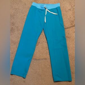 FIGS Livingston scrub pants medium. Turquoise